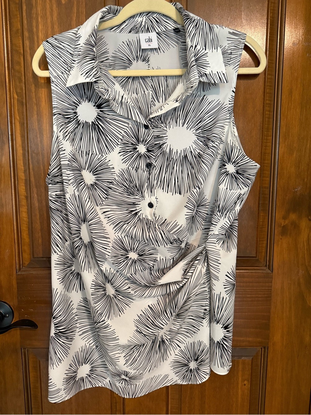 CAbi Sleeveless Collared Shell - Black & White Burst Print